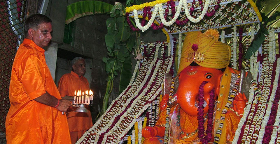 MOTI DOONGRI GANESH TEMPLE